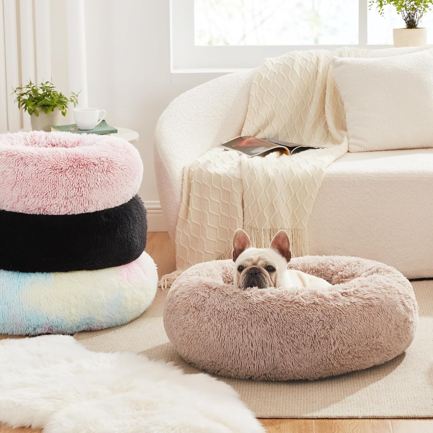 Calming Cat Bed for Indoor Cats,Anti-Anxiety Donut round Dog Bed,Fluffy Faux Fur Washable Pet Bed for Small Medium Dogs and Cats,Black,24In